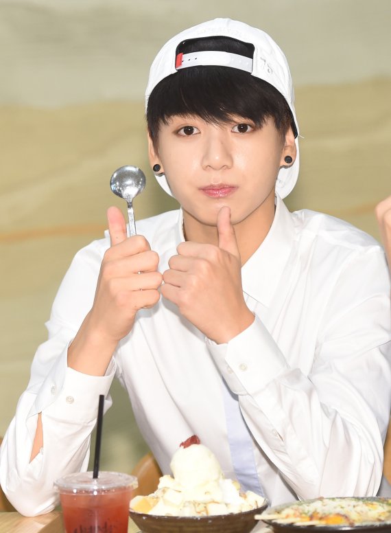 방탄소년단 정국, 폭발적인 댄스로 화제